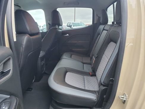 Used 2022 Chevrolet Colorado Z71 image 14