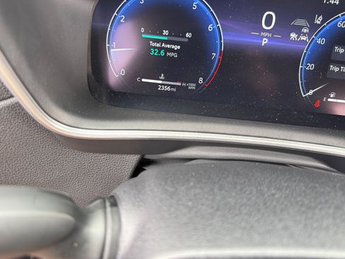 Certified 2026 Toyota Corolla Cross XLE FWD image 11