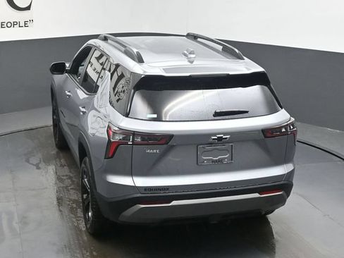New 2026 Chevrolet Equinox LT w/ Midnight Edition FWD image 35