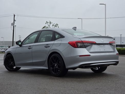 Used 2023 Honda Civic Sport image 15