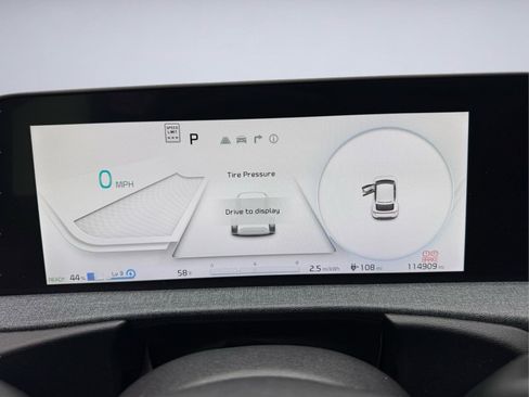 Used 2022 Kia EV6 Wind w/ Wind Technology Package AWD/4WD image 20