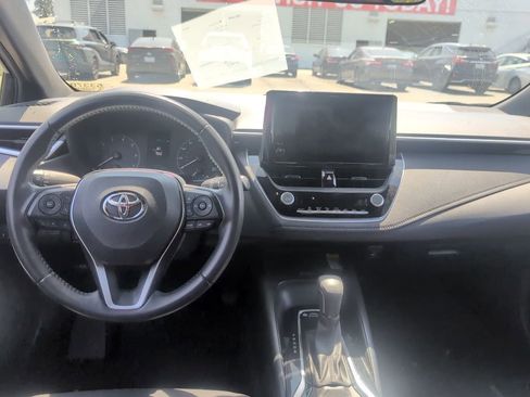 Certified 2024 Toyota Corolla SE w/ SE Package FWD image 9