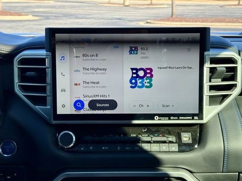 Used 2024 Toyota Tundra Platinum image 23