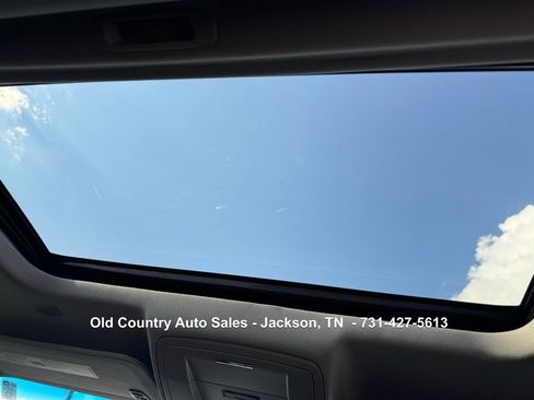 Used 2015 Chevrolet Tahoe LTZ image 17