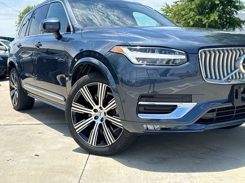 Used 2024 Volvo XC90 B6 Ultimate w/ Protection Package Premier AWD/4WD image 9