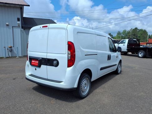 Used 2022 RAM ProMaster City Tradesman image 6