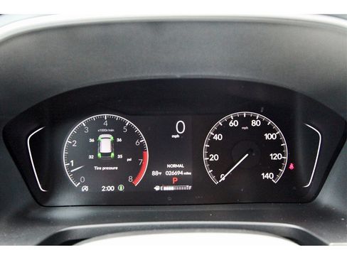 Used 2023 Honda Pilot LX image 16