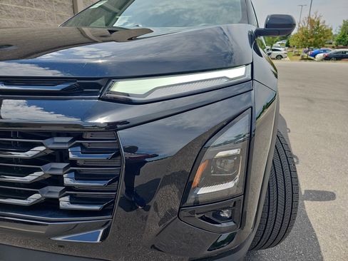 Used 2025 Chevrolet Equinox LT w/ Safety and Technology Package FWD image 28