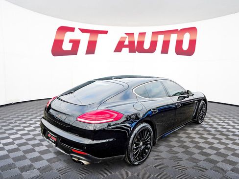 Used 2014 Porsche Panamera 4S image 7