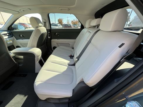 New 2026 Hyundai Ioniq 5 Limited image 25