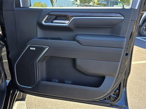 New 2026 GMC Sierra 1500 Elevation w/ Elevation Premium Package image 32