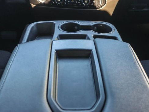 Used 2022 Chevrolet Silverado 1500 LT image 21