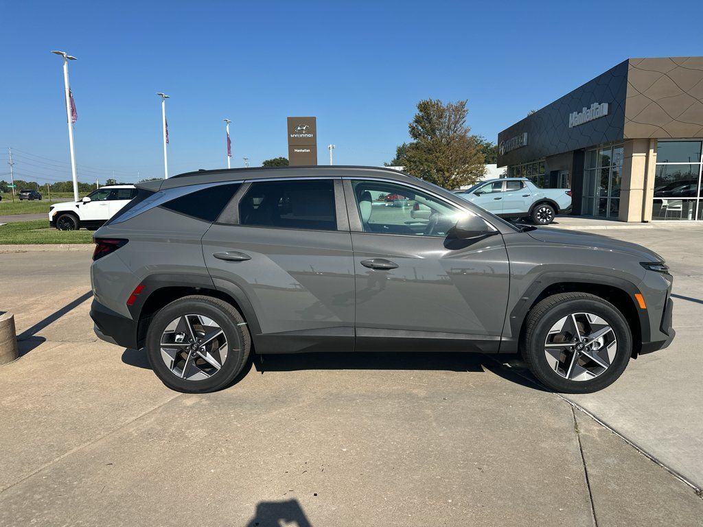 New 2026 Hyundai Tucson SEL Plus AWD/4WD image 10