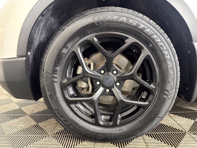 Used 2017 Honda CR-V EX-L image 10
