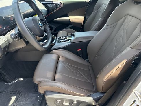 Used 2025 BMW X3 xDrive30i AWD/4WD image 23