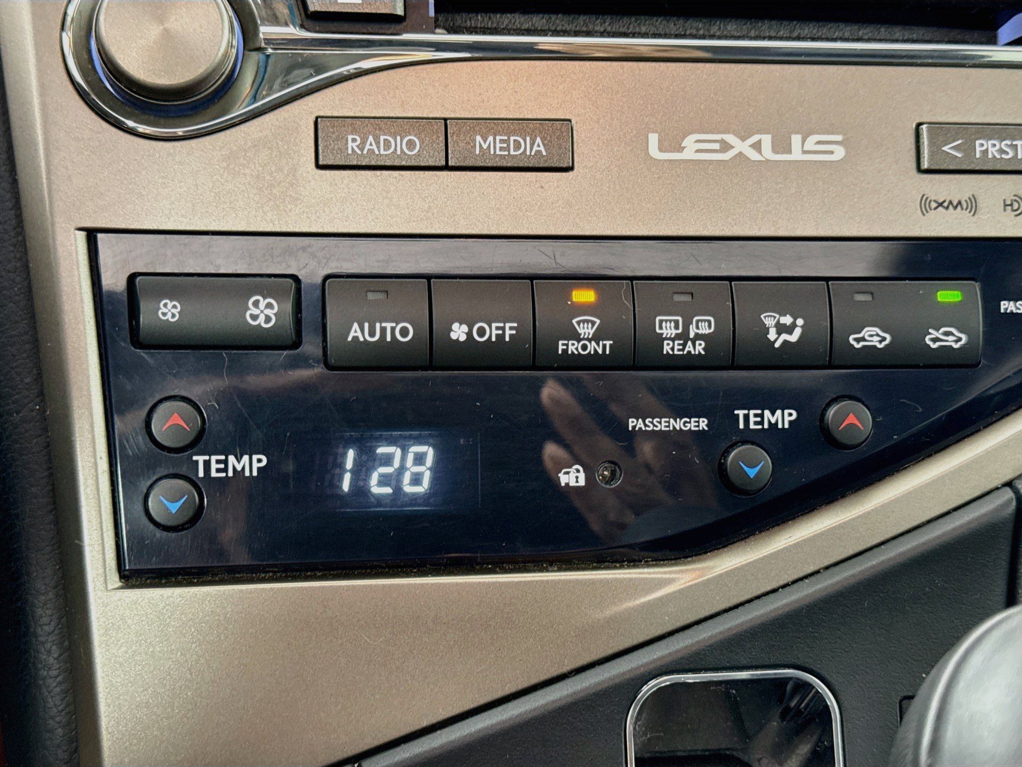 Used 2015 Lexus RX 350 AWD image 16