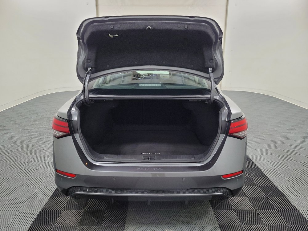 Used 2021 Nissan Sentra SV FWD image 29