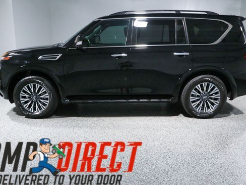 Used 2023 Nissan Armada SL w/ Midnight Edition Package AWD/4WD image 10
