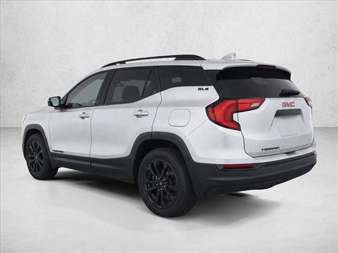 Used 2021 GMC Terrain SLE w/ Driver Convenience Package FWD image 5