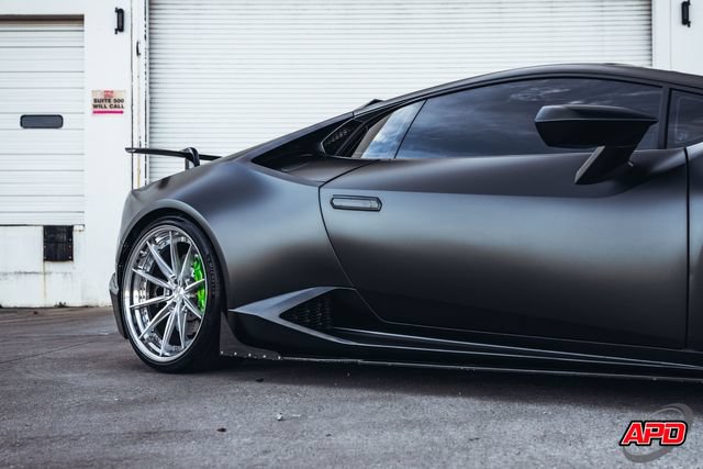 Used 2019 Lamborghini Huracan LP 580-2 RWD image 37