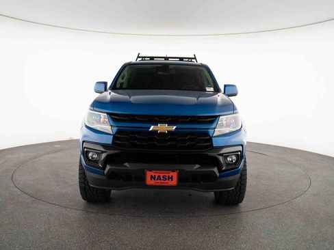Used 2021 Chevrolet Colorado LT w/ Safety Package image 4