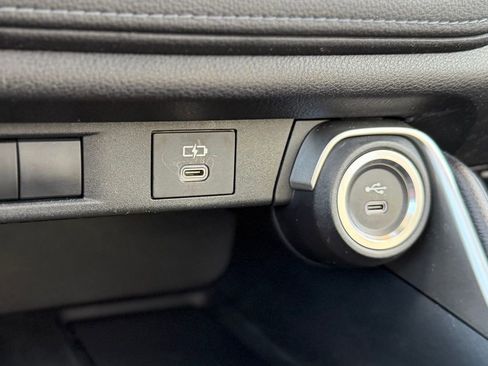 Used 2024 Toyota Grand Highlander Platinum image 28