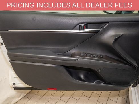 Used 2023 Toyota Camry LE FWD image 10