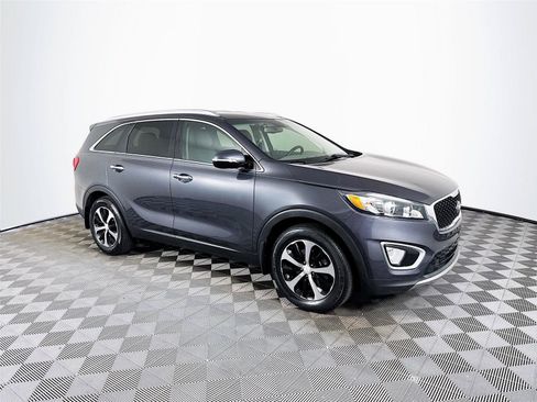 Used 2016 Kia Sorento EX w/ EX Premium Package FWD image 3