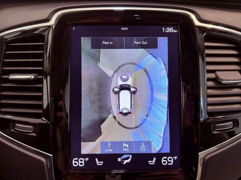 Used 2017 Volvo XC90 T6 Inscription w/ Vision Package image 10