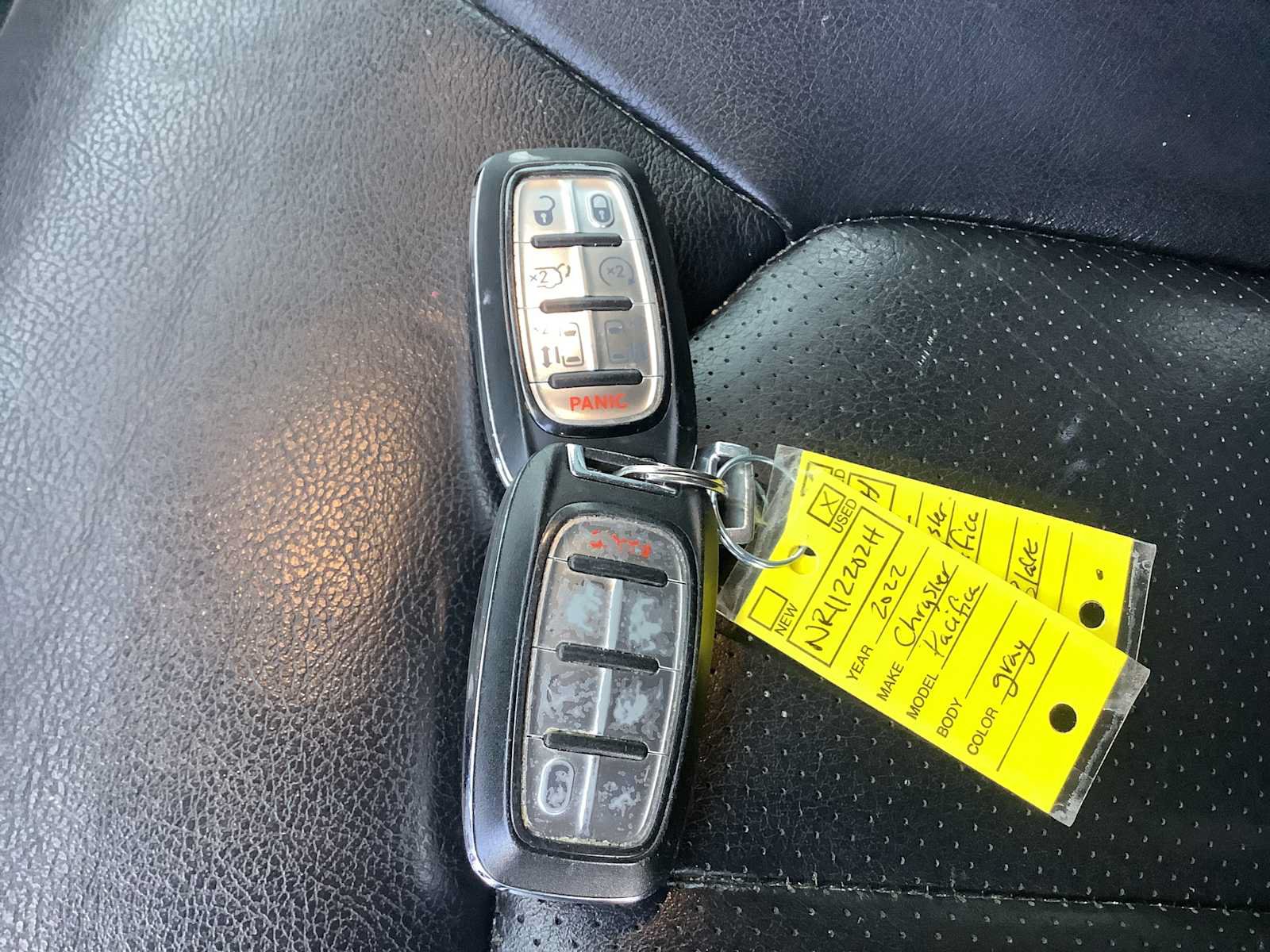 Used 2022 Chrysler Pacifica Touring-L FWD image 20