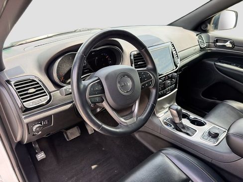 Used 2021 Jeep Grand Cherokee Limited AWD/4WD image 9