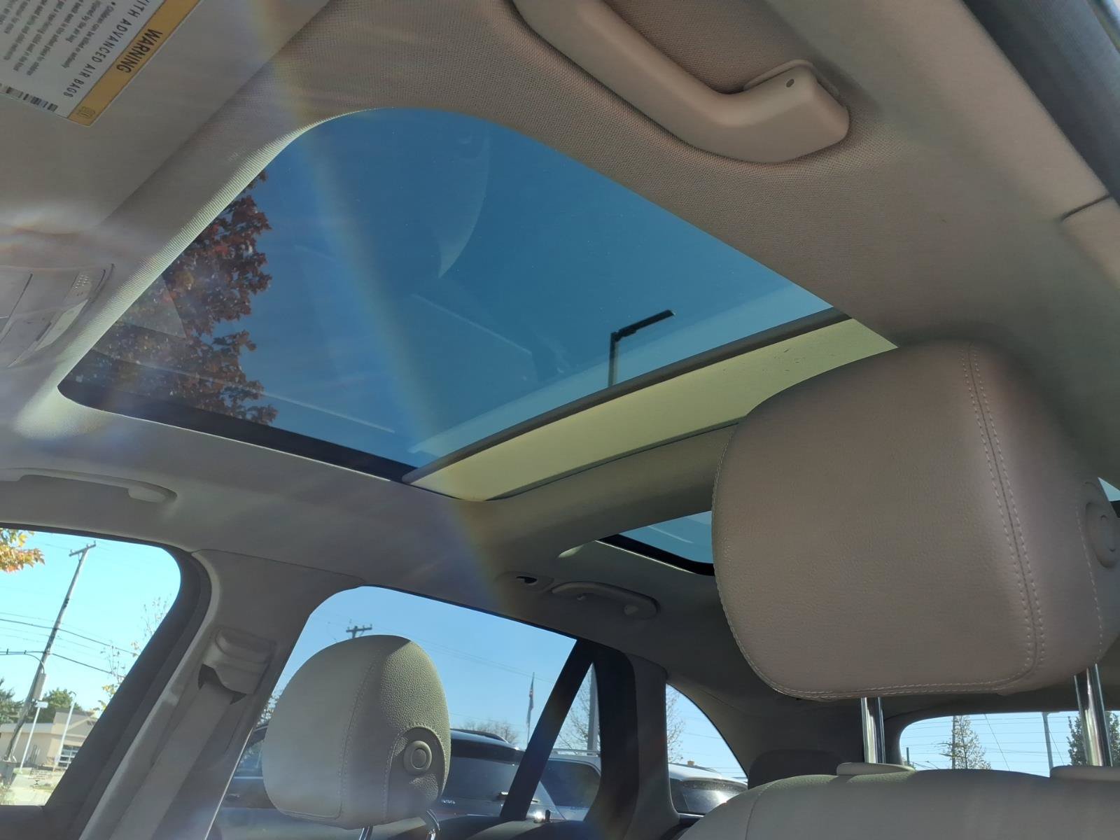 Used 2019 Mercedes-Benz GLC 300 4MATIC image 12