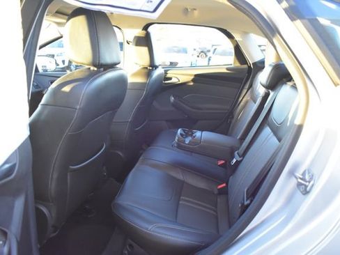 Used 2014 Ford Focus SE w/ Equipment Group 201A image 28