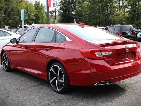 Used 2020 Honda Accord Sport image 3
