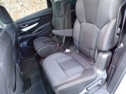 Used 2019 Subaru Ascent Premium image 14
