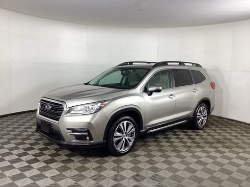 Used 2020 Subaru Ascent Limited w/ Technology Package AWD/4WD image 5