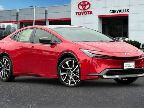 New 2026 Toyota Prius Plug-In Hybrid image 2