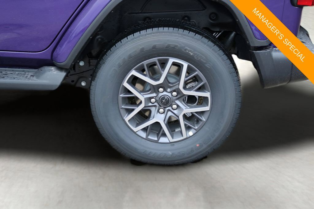 New 2026 Jeep Wrangler Unlimited Sahara w/ Whitecap Package AWD/4WD image 12
