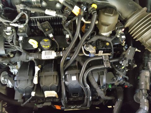 Used 2024 Ford Edge SEL image 30