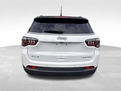 Used 2024 Jeep Compass Limited AWD/4WD image 5