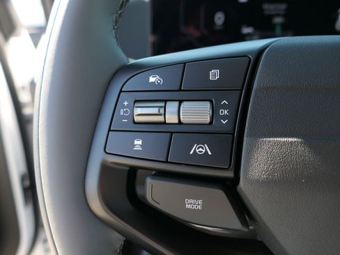 New 2025 Kia EV6 Wind image 12