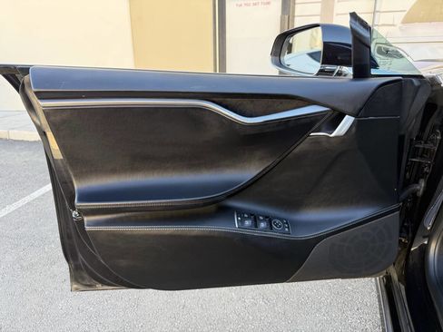 Used 2018 Tesla Model S 75D image 20