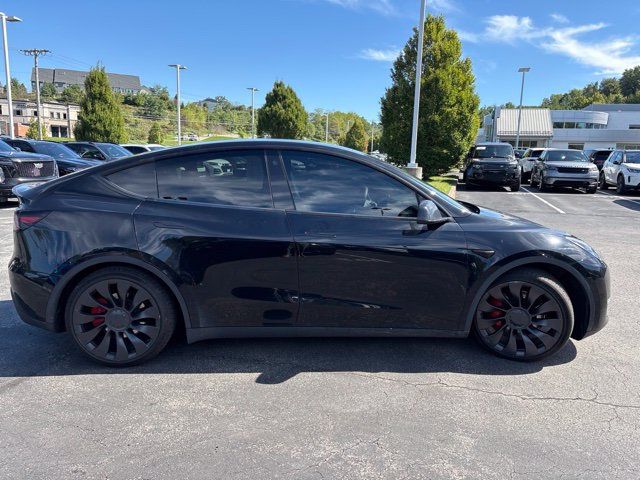 Used 2023 Tesla Model Y Performance AWD/4WD image 7