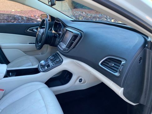 Used 2017 Chrysler 200 Limited Platinum image 54