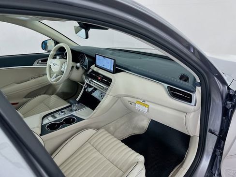 Certified 2026 Genesis G70 2.5T Prestige RWD image 31
