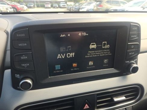 Used 2019 Hyundai Kona SEL FWD image 10
