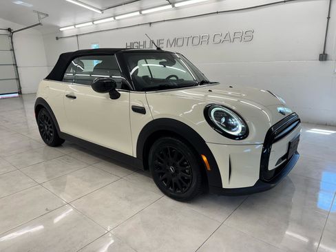 Used 2022 MINI Cooper Convertible FWD image 3