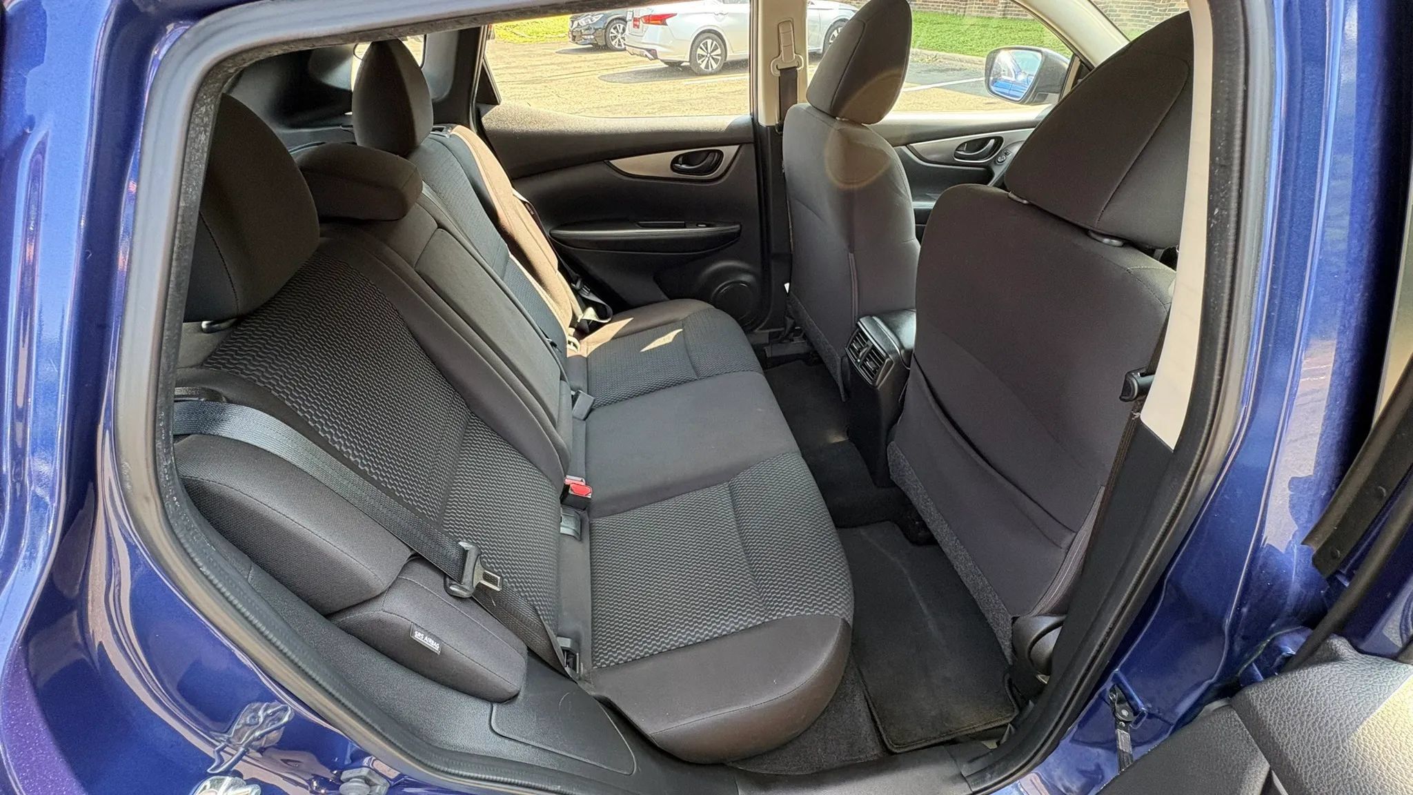 Used 2022 Nissan Rogue Sport S FWD image 32