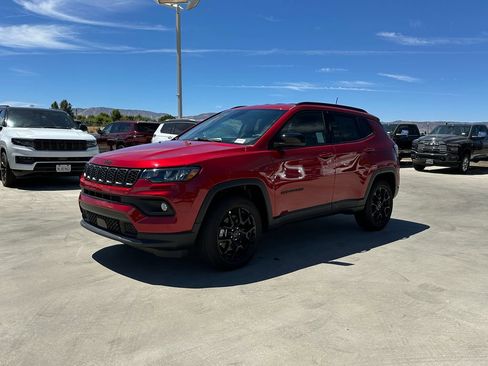 New 2026 Jeep Compass Latitude AWD/4WD image 2