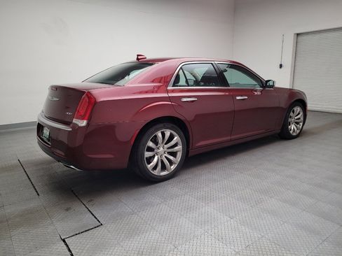 Used 2019 Chrysler 300 Limited image 10